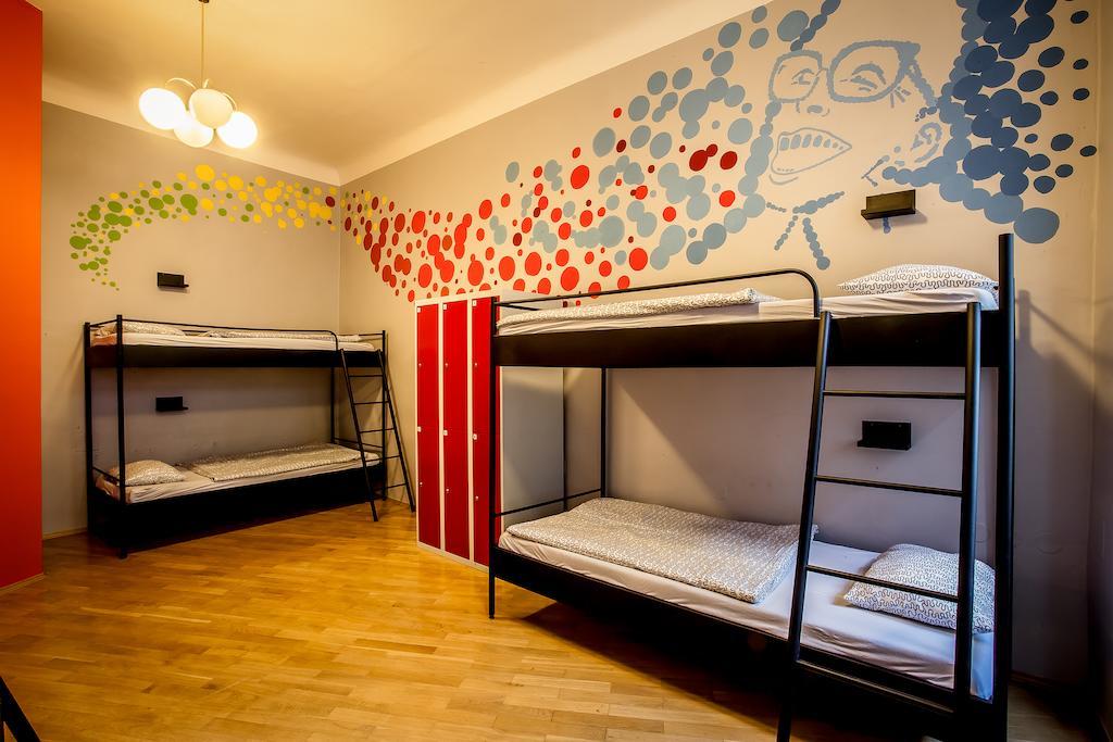 Ahoy! Hostel Praha Rom bilde