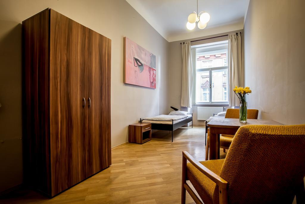 Ahoy! Hostel Praha Rom bilde