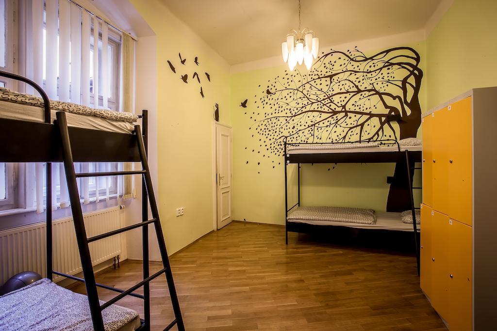 Ahoy! Hostel Praha Rom bilde